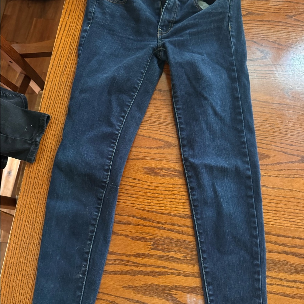 Dark Blue American Eagle Jegging Size 2. - Picture 3 of 7